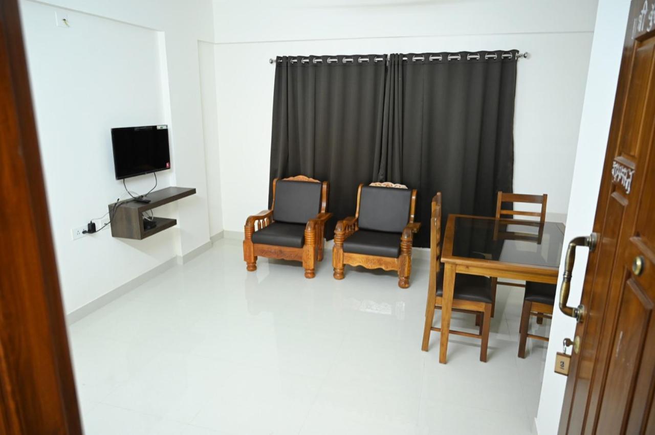 Kshetra Service Apartment Udupi Buitenkant foto